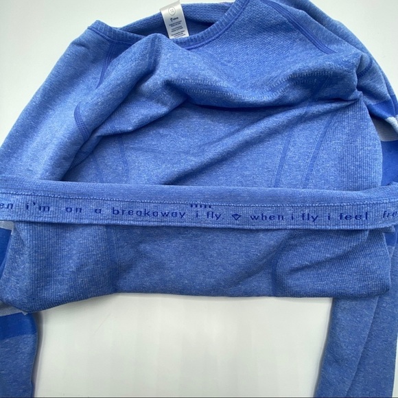 Ivivva lululemon Sz 12 blue Fly tech Thumbhole - Picture 5 of 9